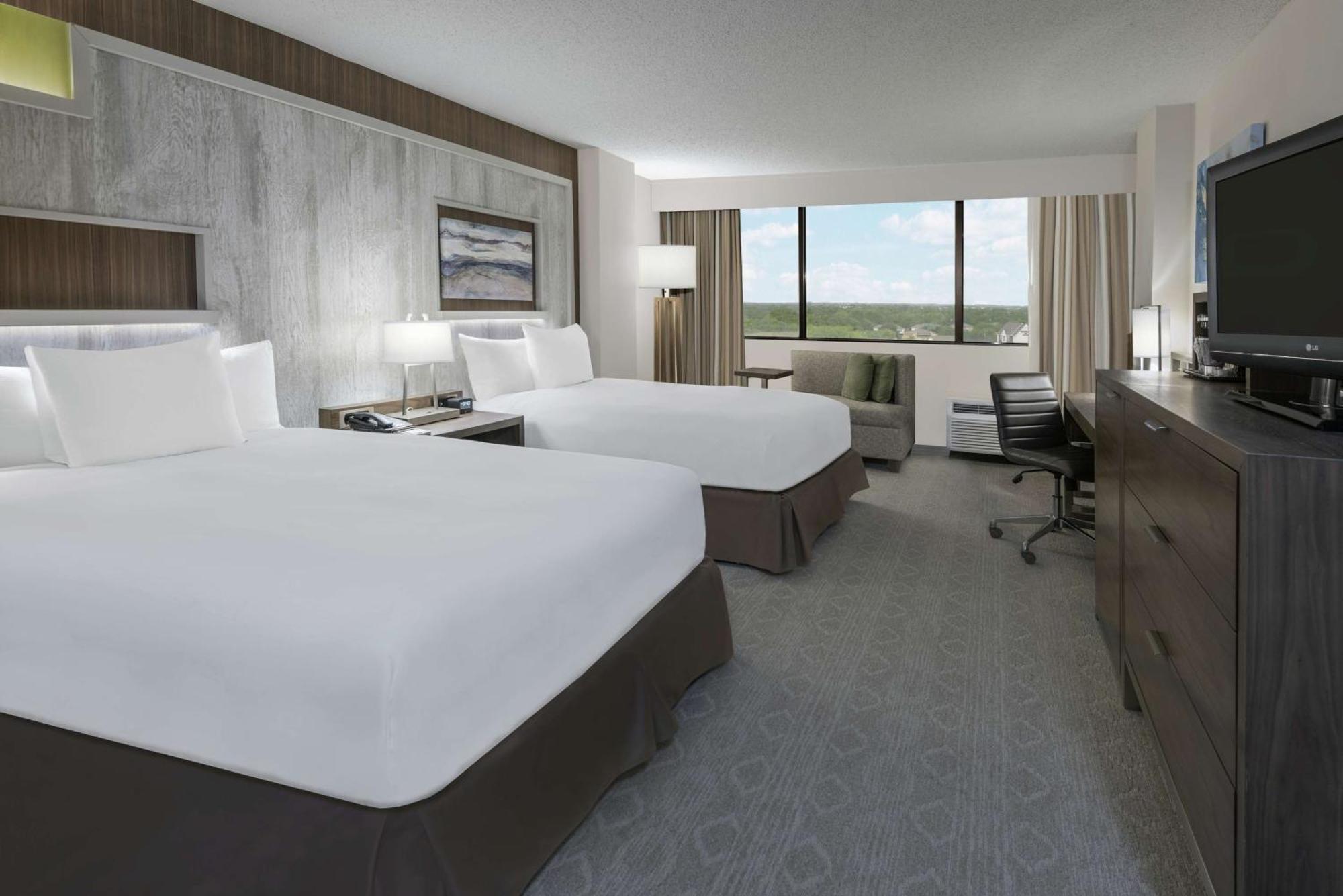 Hotel Hilton College Station & Conference Center Exteriér fotografie
